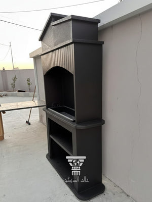باربكيو حجري خارجي B130 بتصميم عملي للمساحات الخارجية