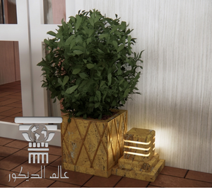 G3000… قوار حجري صغير يضيء الخضرة من الجانب